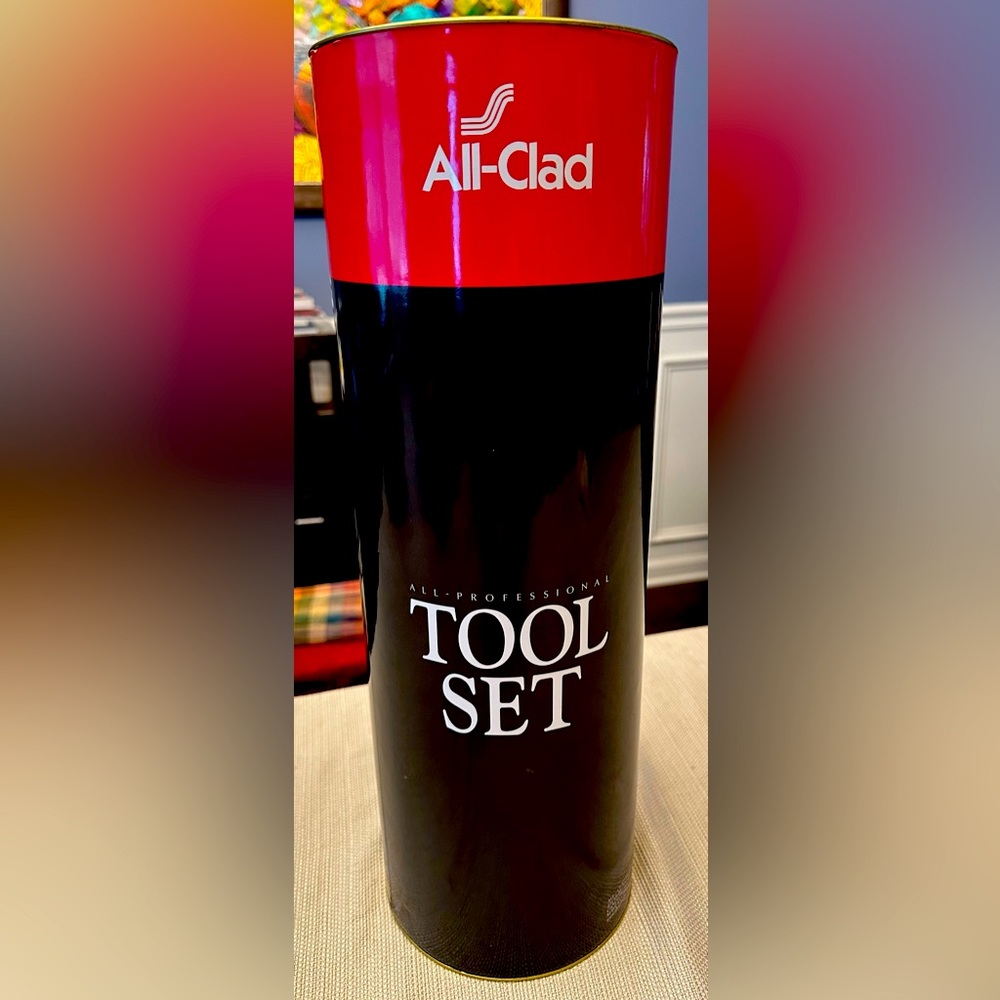Brand New All-Clad all-professional 6-piece Tool Set.